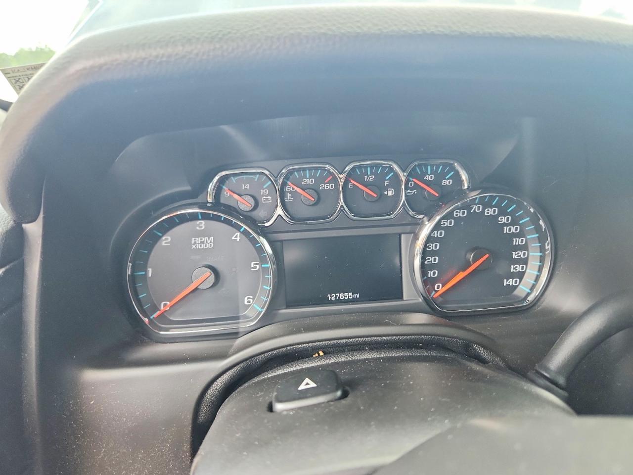 2018 Chevrolet Suburban K1500 Lt - zdjęcie 9