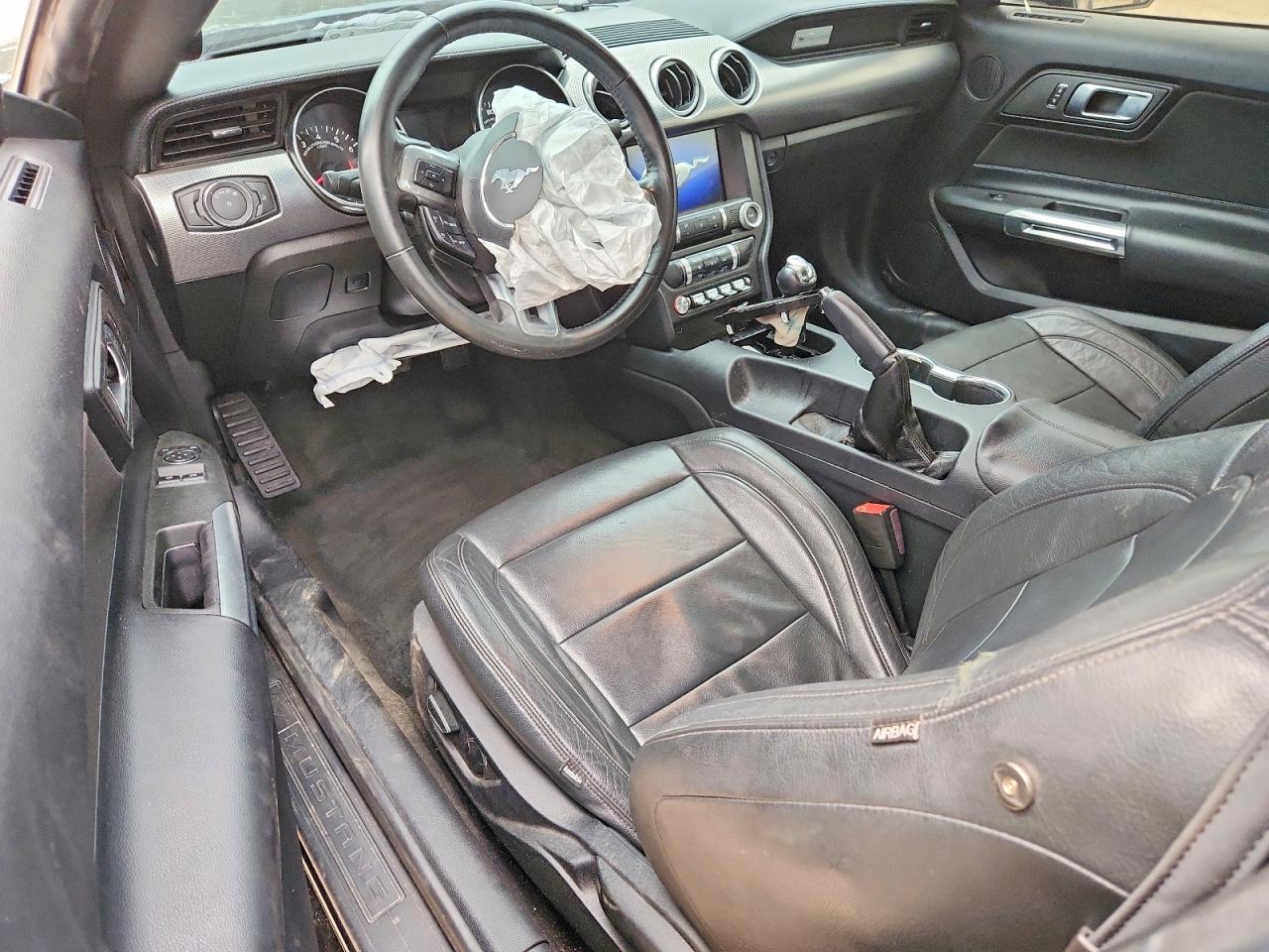 2018 Ford Mustang - zdjęcie 8