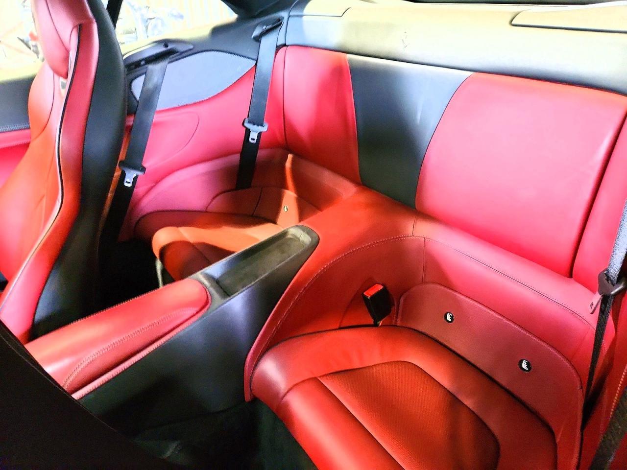 2019 Ferrari Portofino - zdjęcie 10