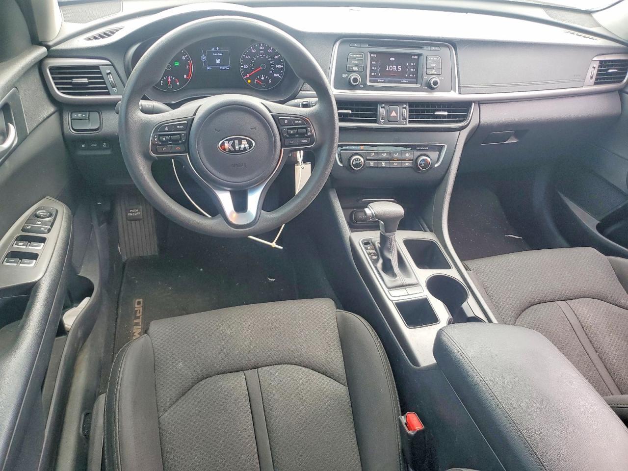 2017 Kia Optima Lx - zdjęcie 8