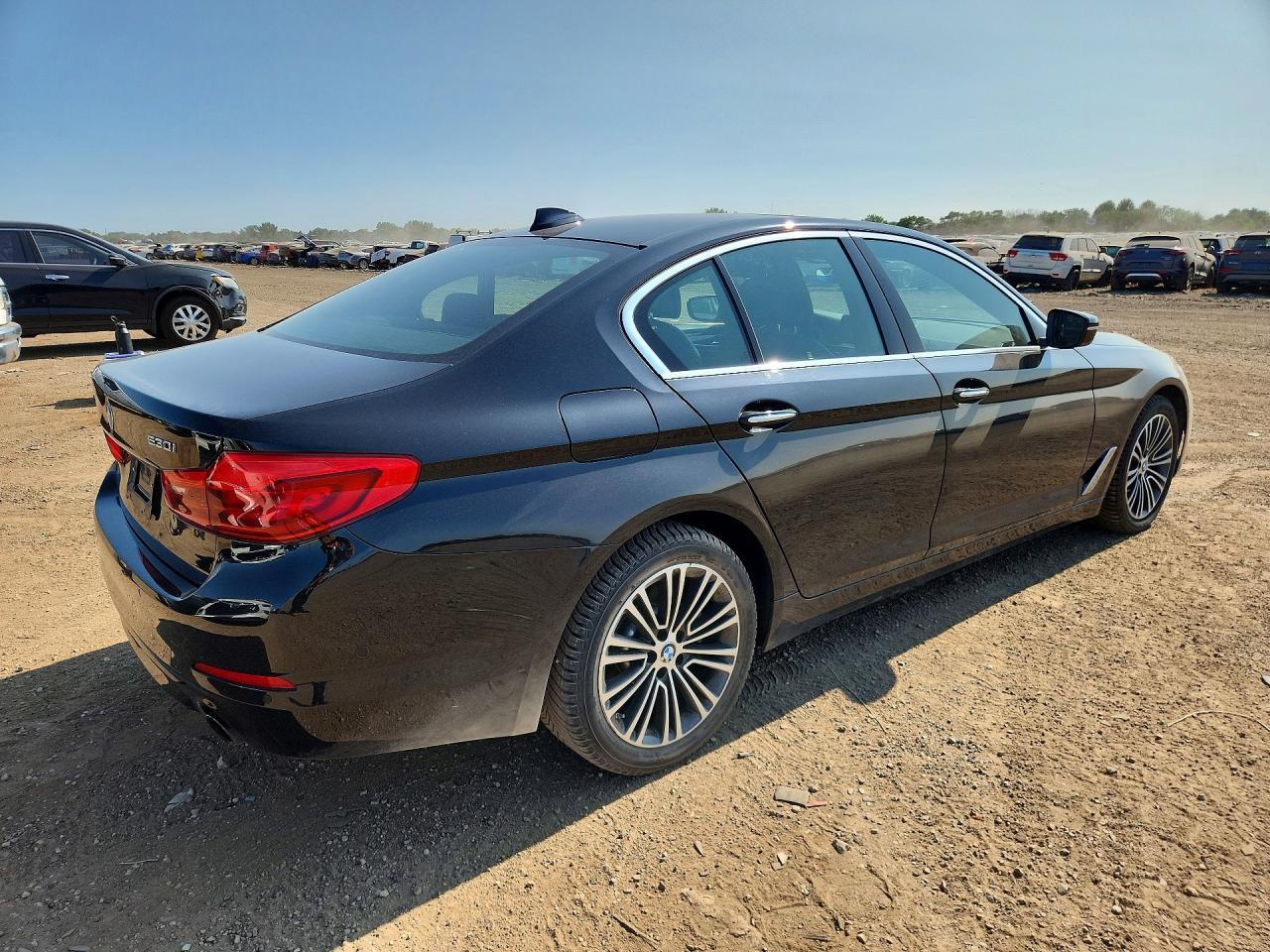 2017 BMW Seria 5 530i - zdjęcie 3