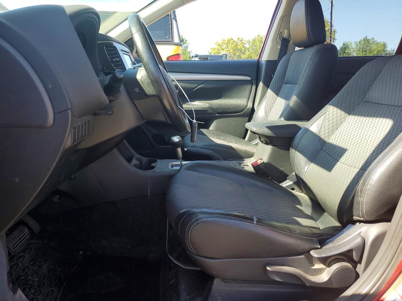 2015 Mitsubishi Outlander Se - zdjęcie 7