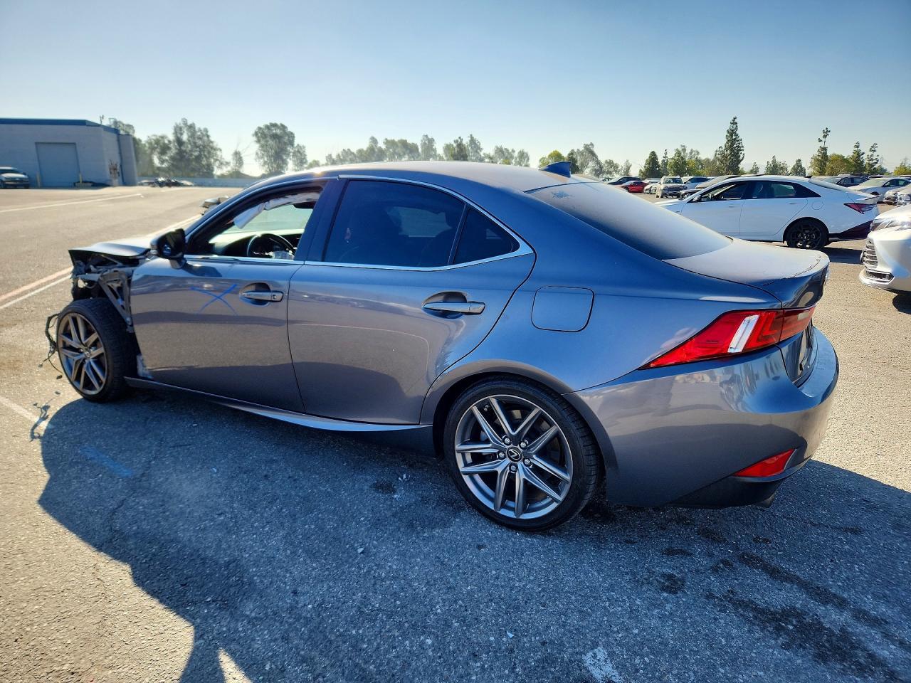 2016 Lexus Is 200T - zdjęcie 2