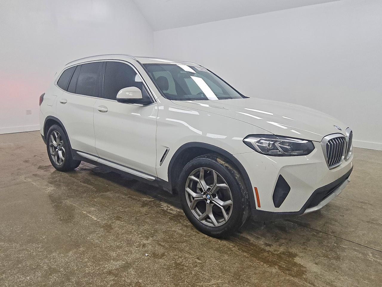 2023 BMW X3 xDrive30I - zdjęcie 4