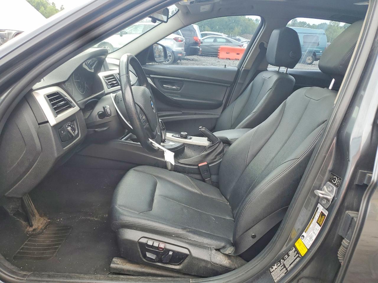 2015 BMW 320 I xDrive - zdjęcie 7
