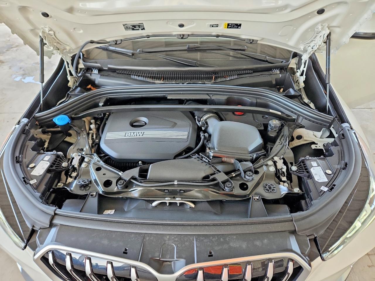 2026 BMW X1 xDrive28I - zdjęcie 12