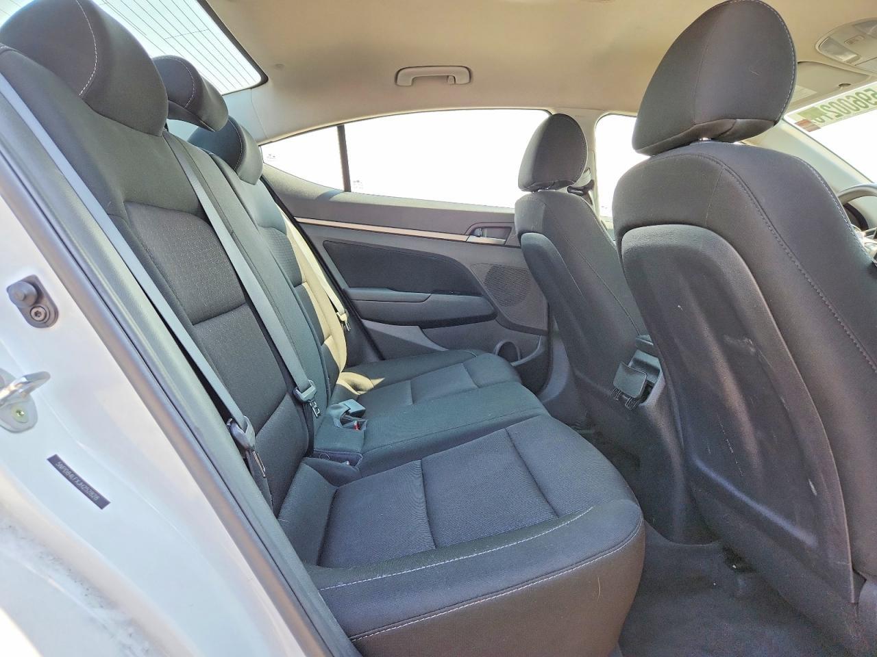 2018 Hyundai Elantra Sel - zdjęcie 10