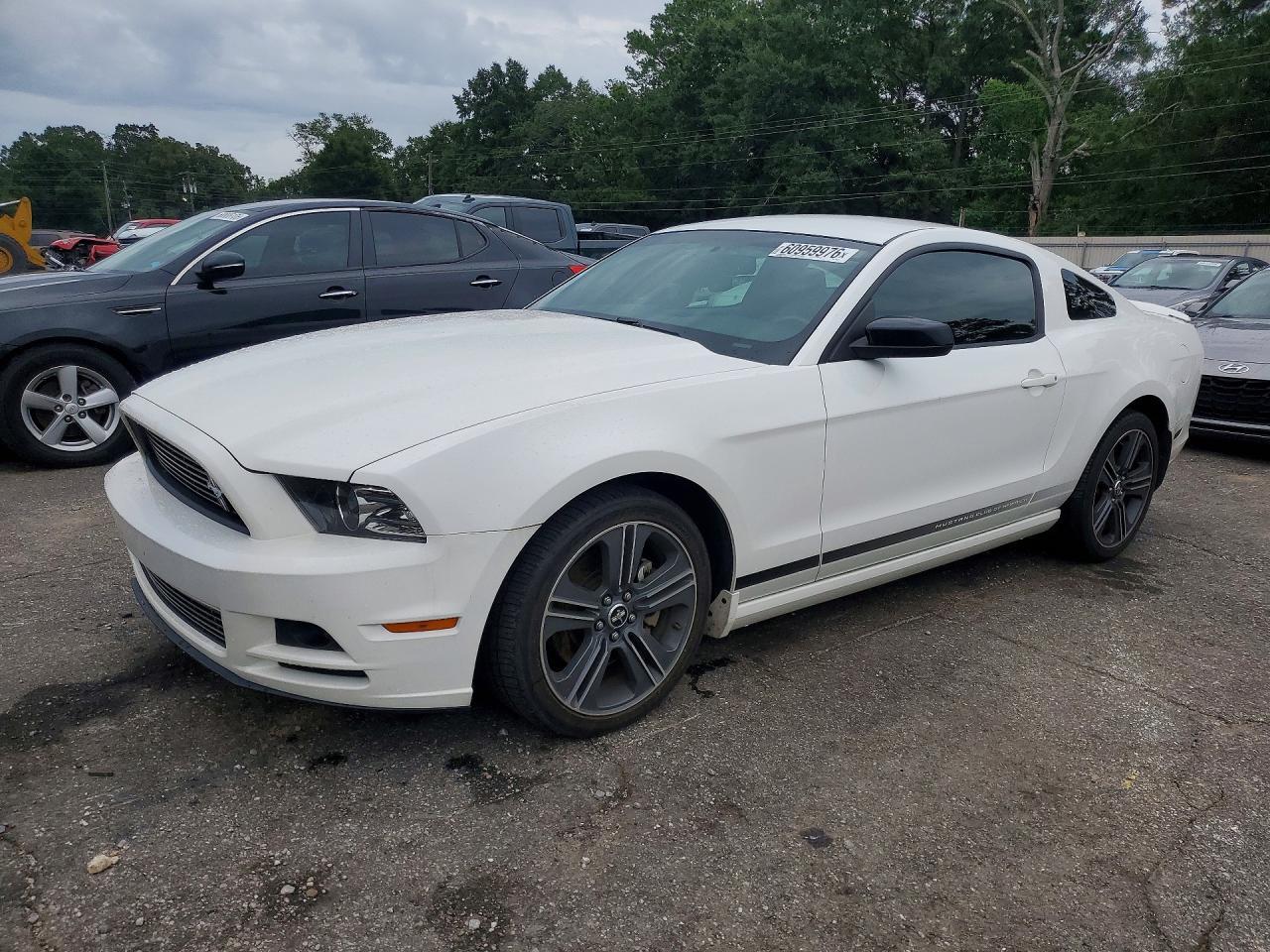 2013 Ford Mustang - zdjęcie główne