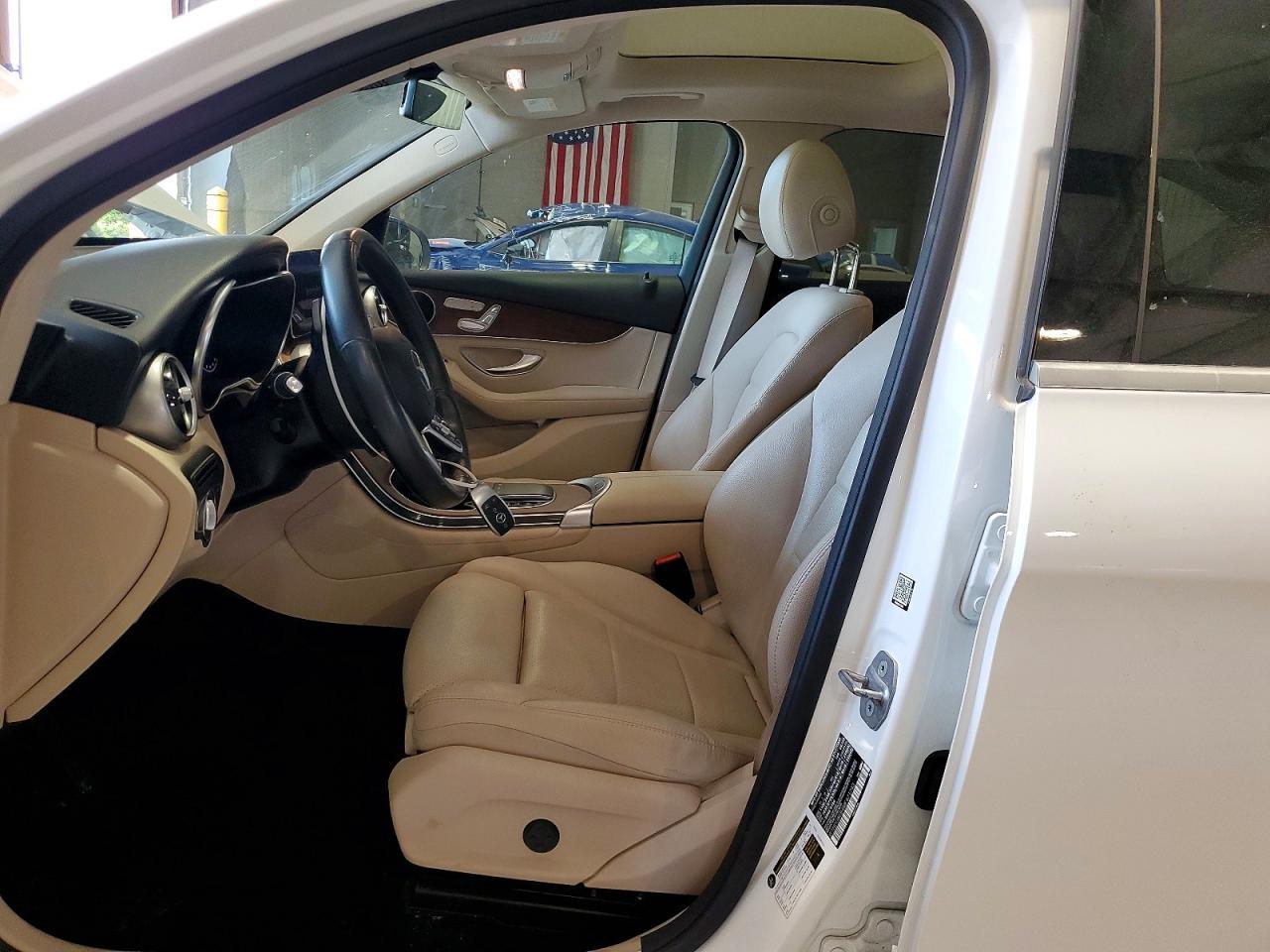 2021 Mercedes-Benz Glc 300 4Matic - zdjęcie 7