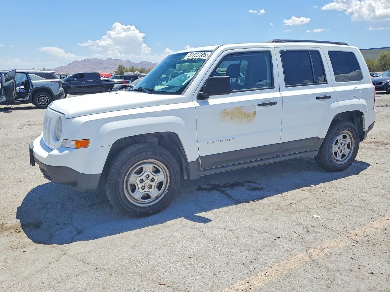 2016 Jeep Patriot Base - zdjęcie główne