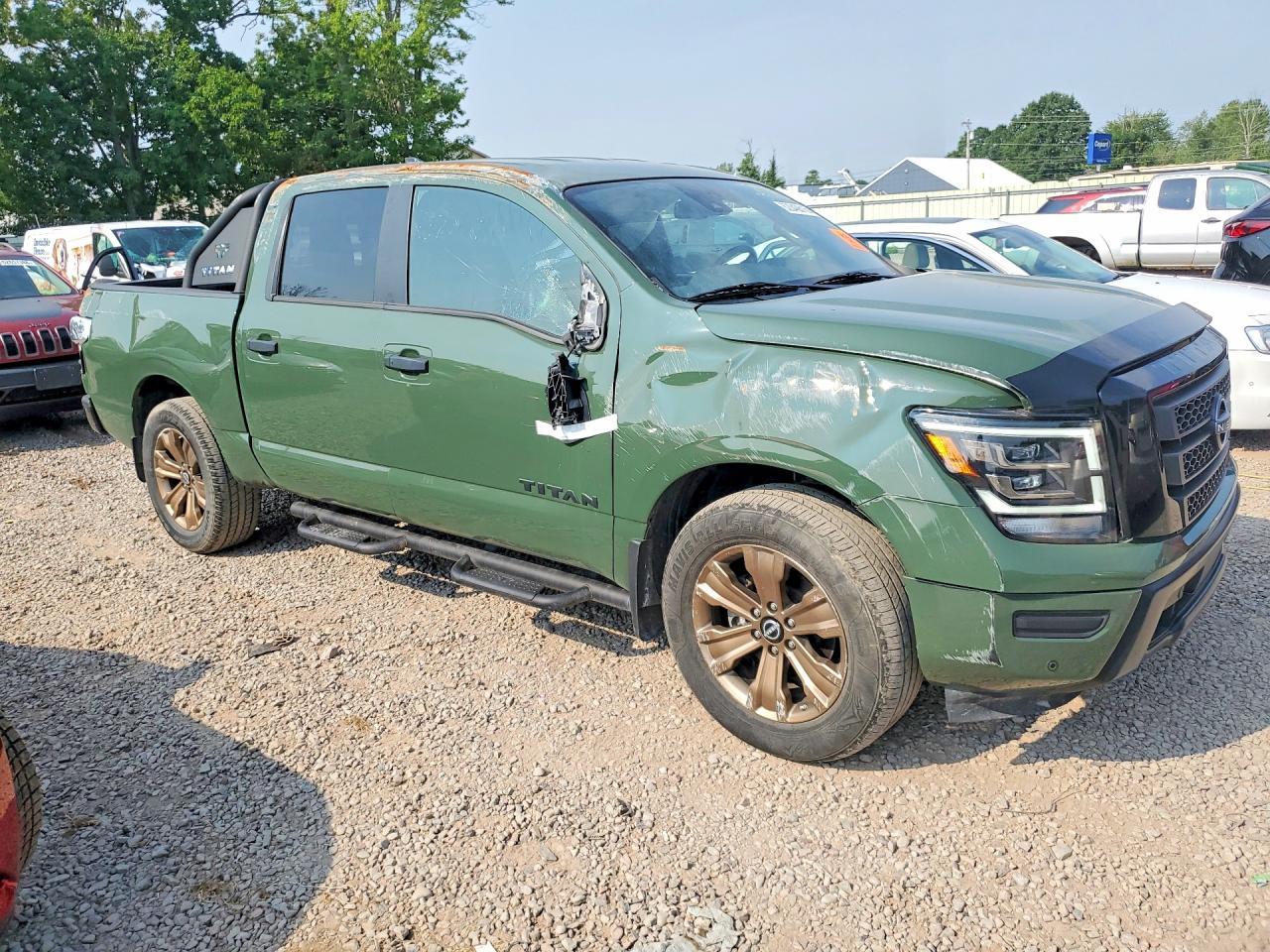 2024 Nissan Titan Sv - zdjęcie 4