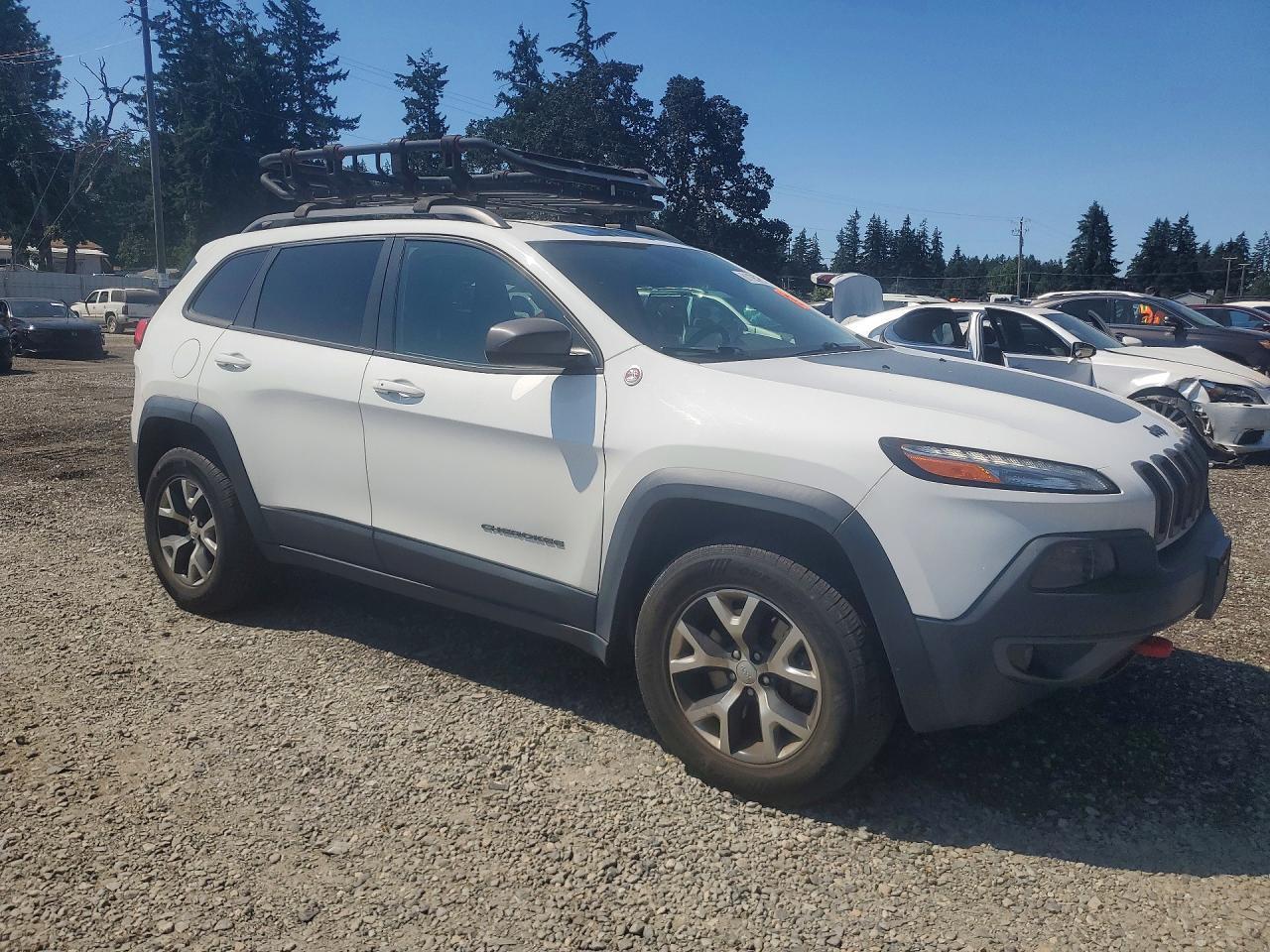 2016 Jeep Cherokee Trailhawk - zdjęcie 4