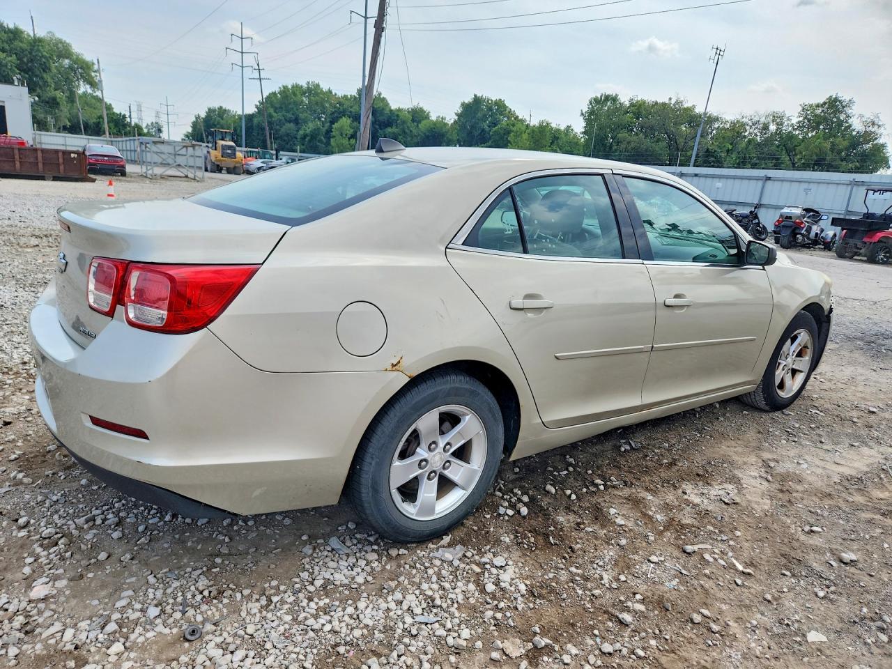 2013 Chevrolet Malibu Ls - zdjęcie 3