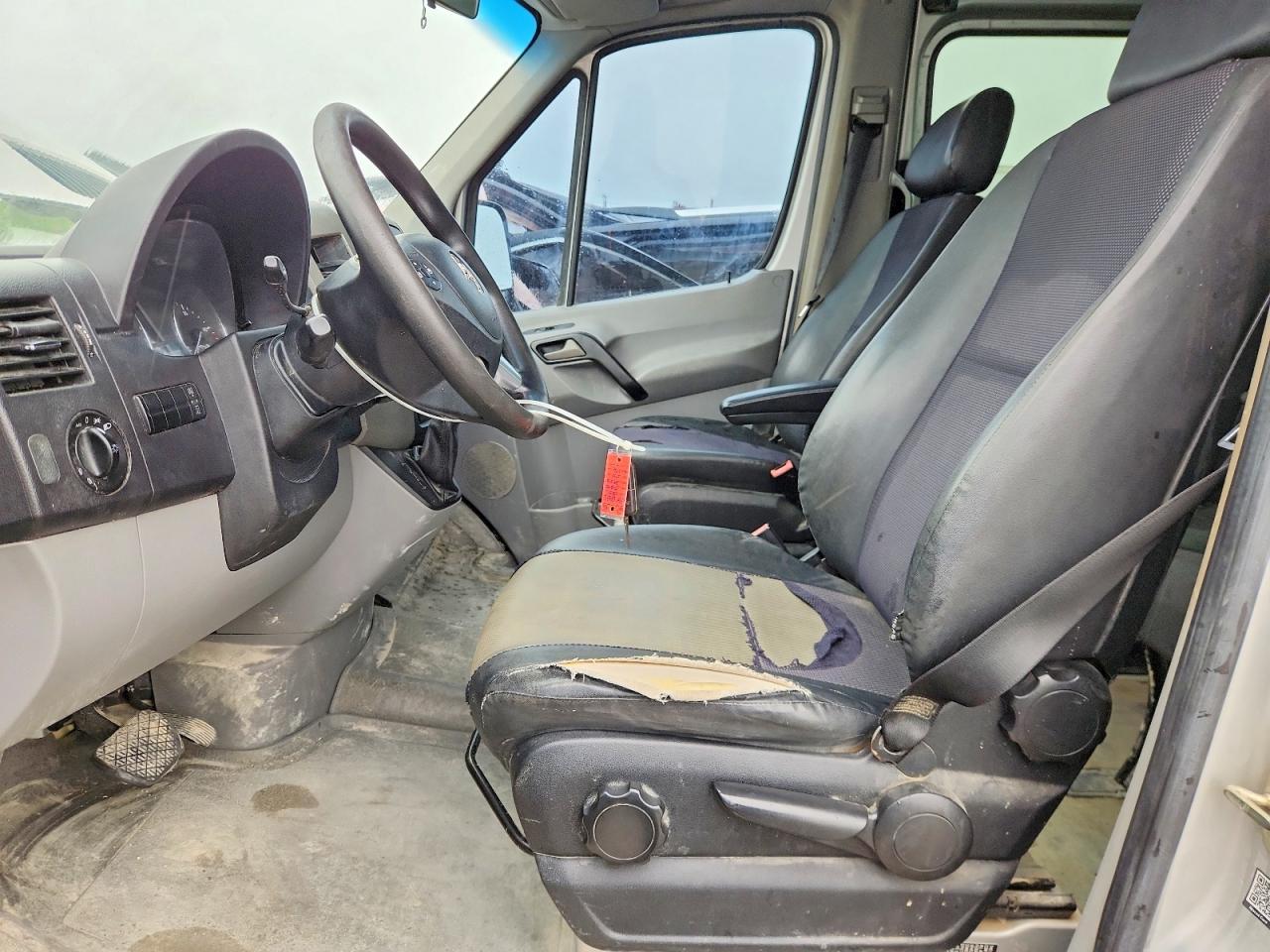 2016 Mercedes-Benz Sprinter 2500 - zdjęcie 7