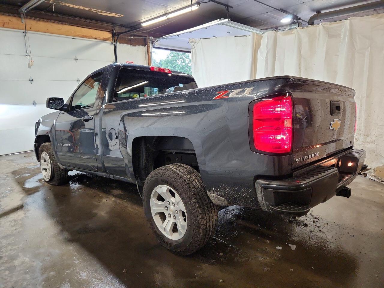 2018 Chevrolet Silverado K1500 Lt - zdjęcie 2