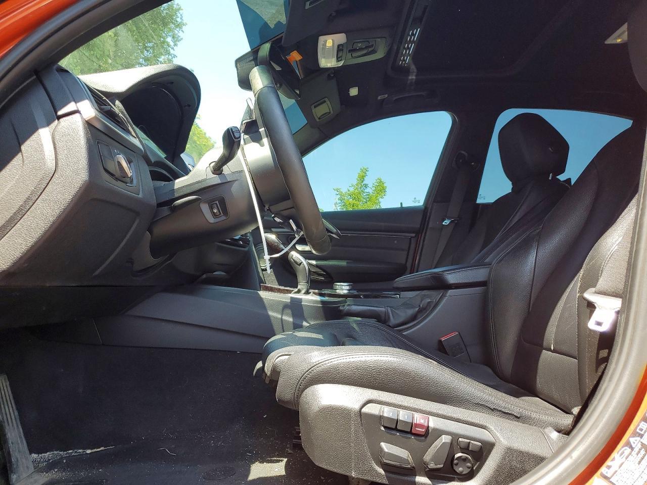 2014 BMW Seria 3 335i - zdjęcie 7