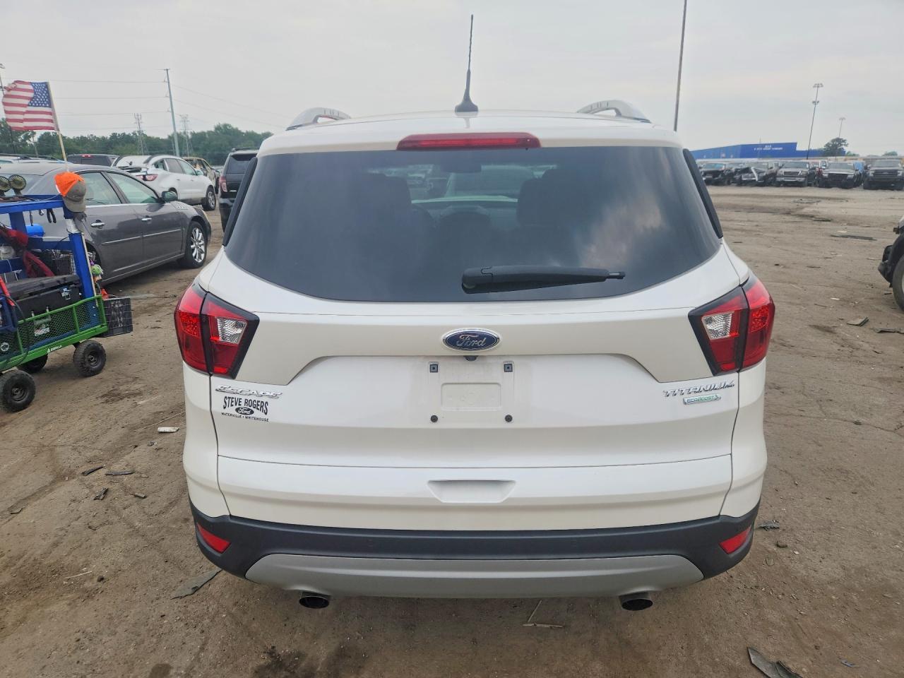 2019 Ford Escape Titanium - zdjęcie 6