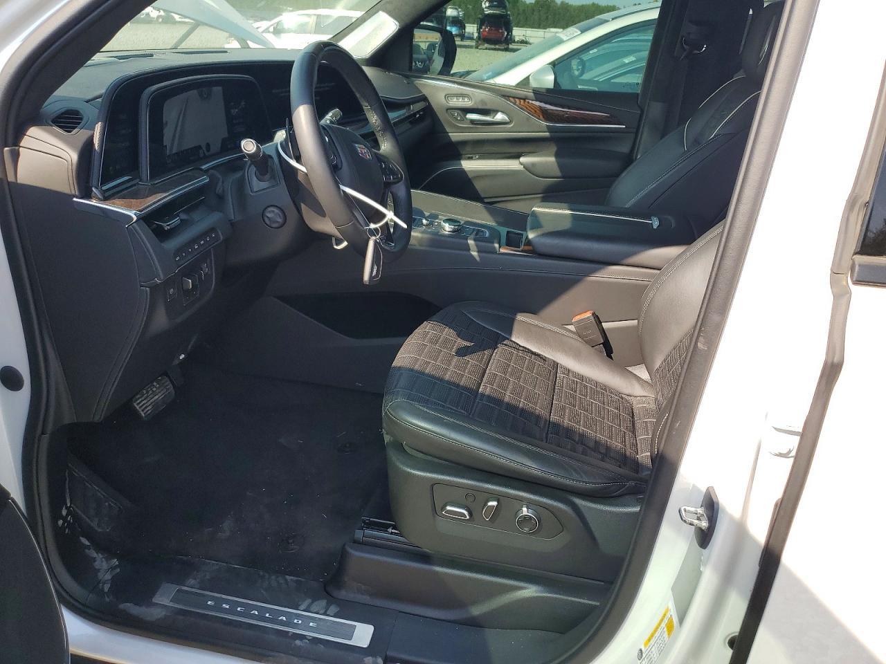 2023 Cadillac Escalade Sport Platinum - zdjęcie 7