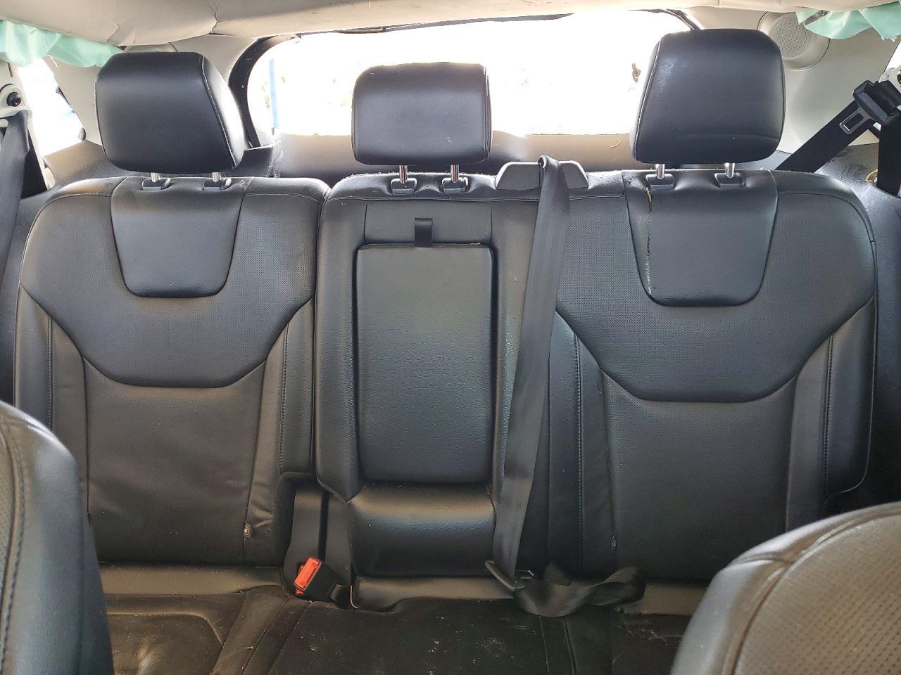 2015 Ford Edge Titanium - zdjęcie 10
