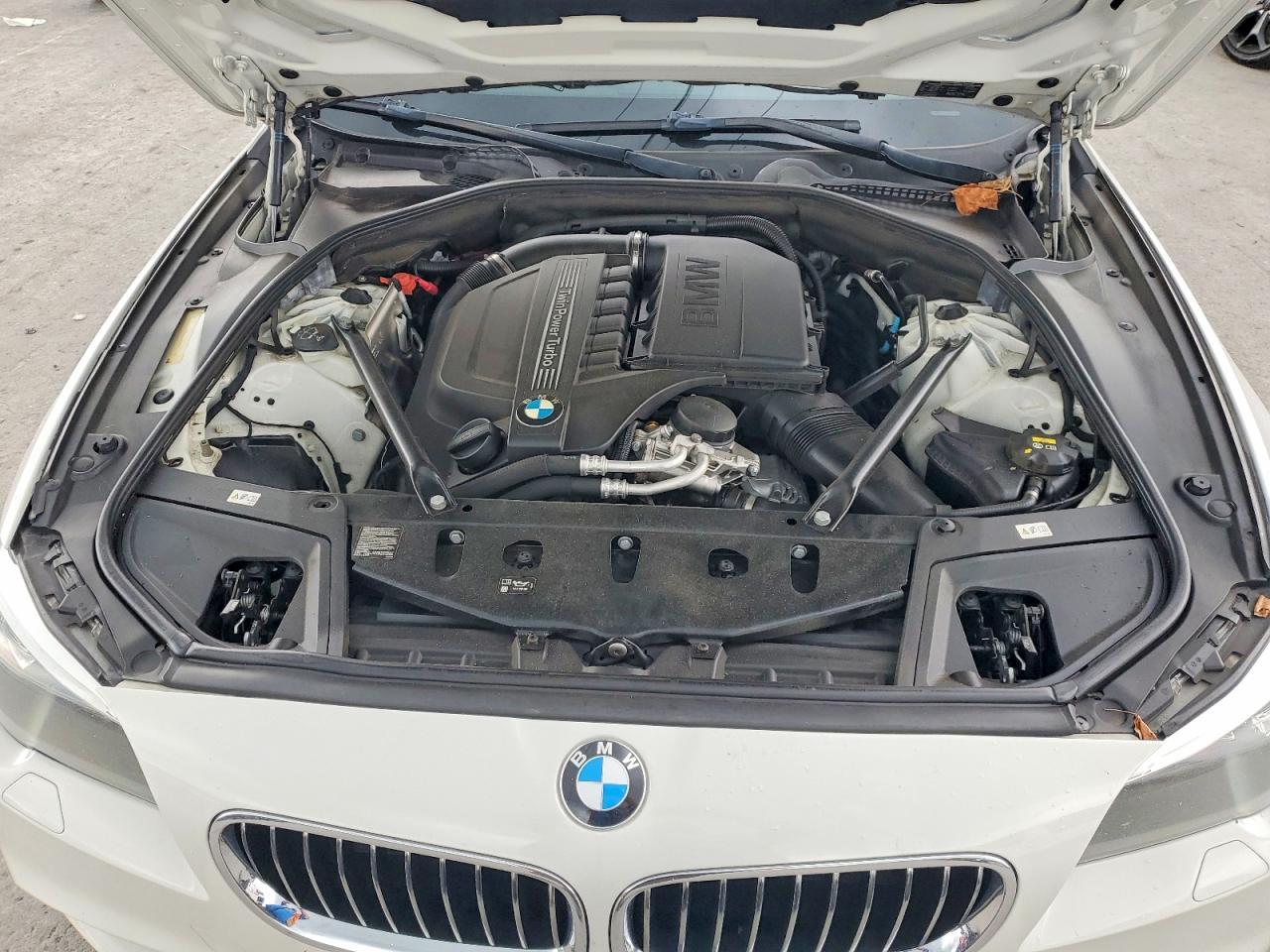 2016 BMW 535 I - zdjęcie 11