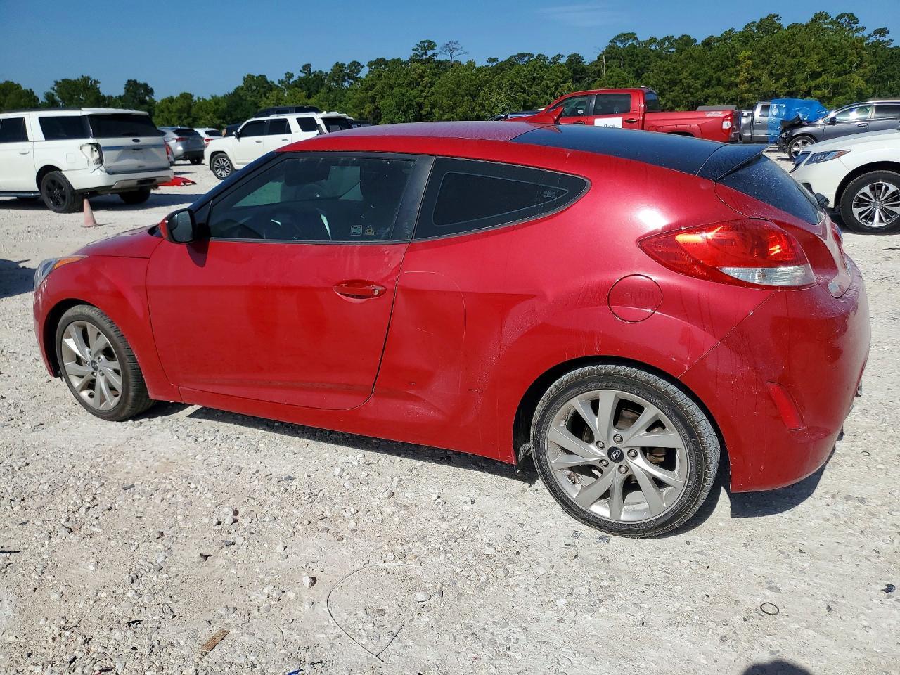 2016 Hyundai Veloster Base - zdjęcie 2