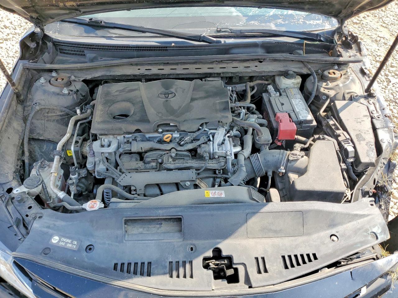 2020 Toyota Camry Le - zdjęcie 11