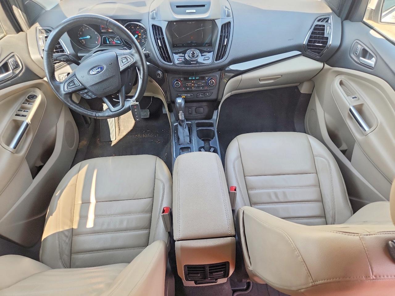 2017 Ford Escape Titanium - zdjęcie 8