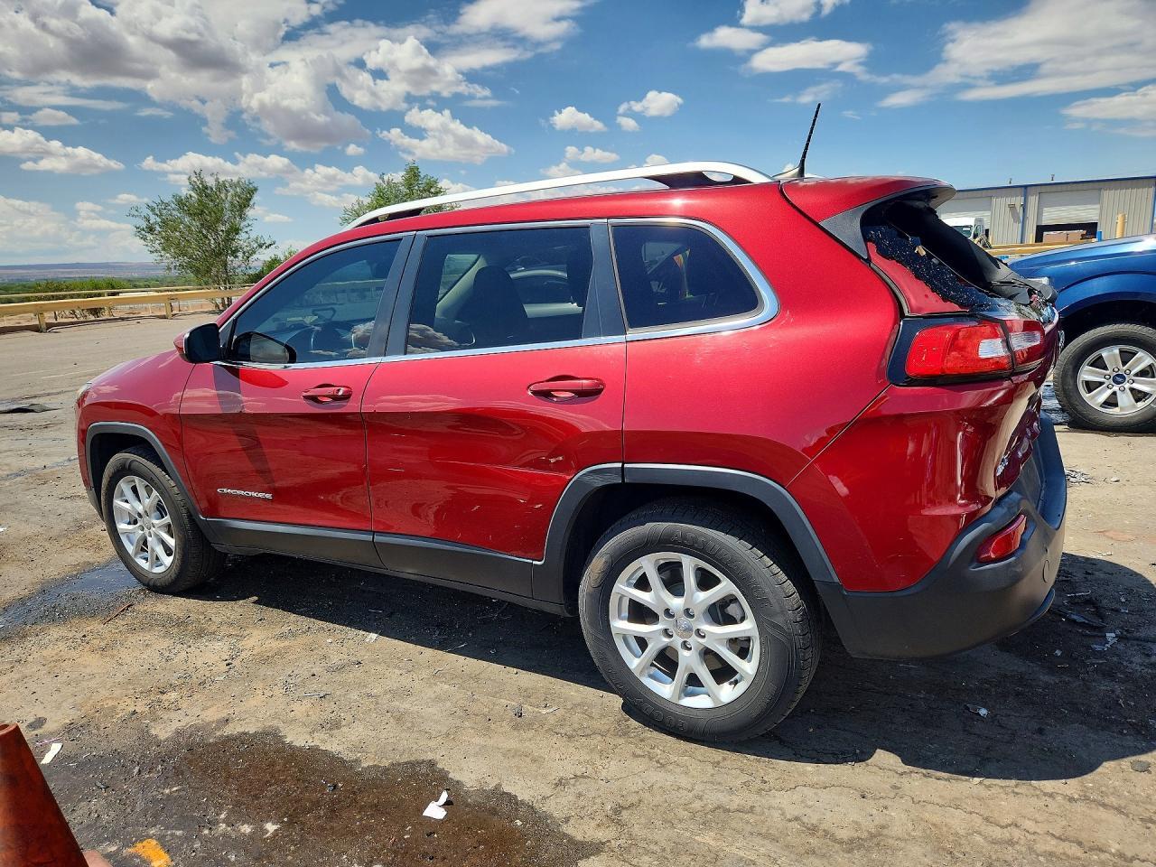 2016 Jeep Cherokee Latitude - zdjęcie 2