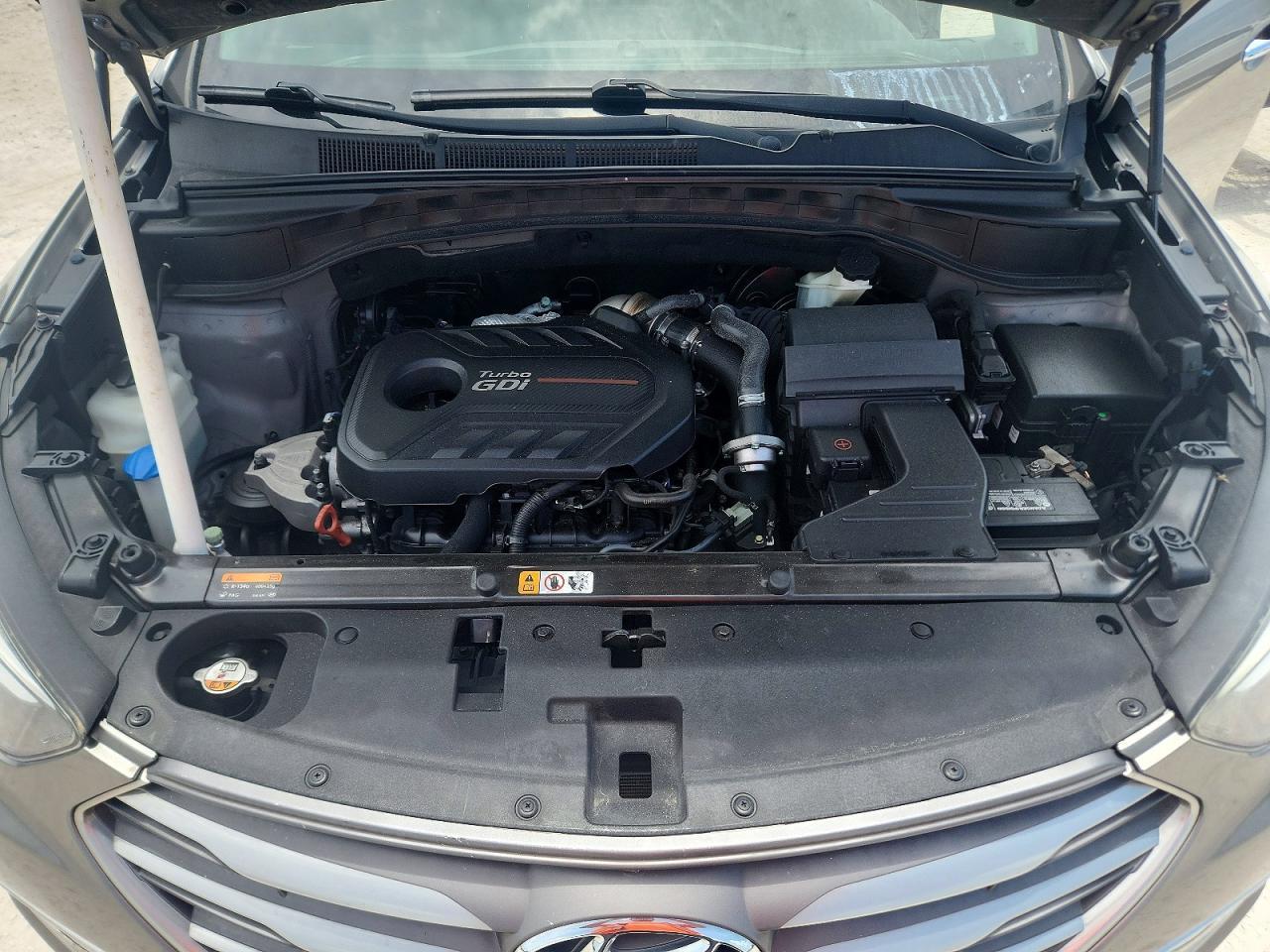 2017 Hyundai Santa Fe Sport 2.0T Ultimate - zdjęcie 12