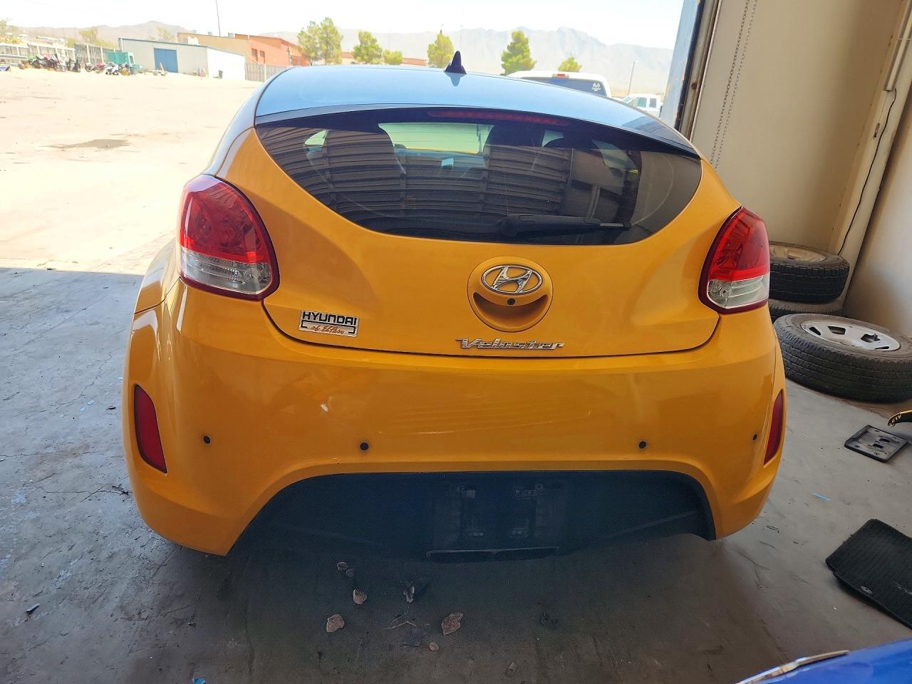 2016 Hyundai Veloster Base - zdjęcie 6