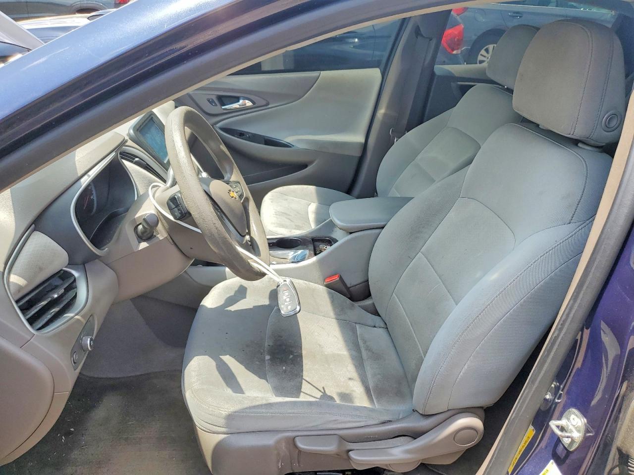 2018 Chevrolet Malibu Ls - zdjęcie 7