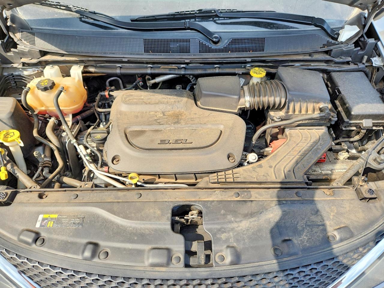 2020 Chrysler Voyager Lxi - zdjęcie 11
