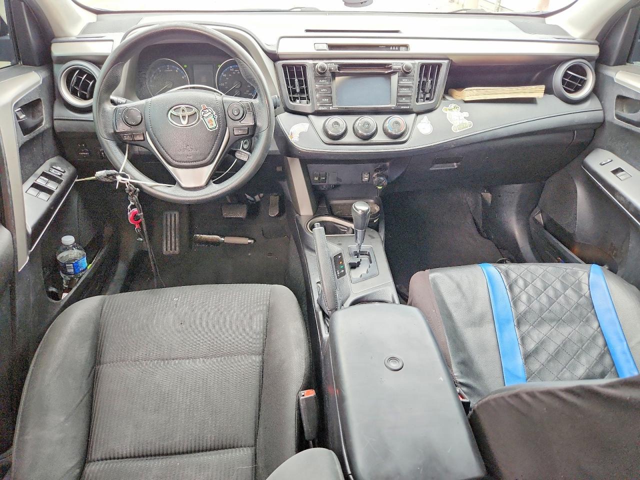 2017 Toyota Rav4 Le - zdjęcie 8