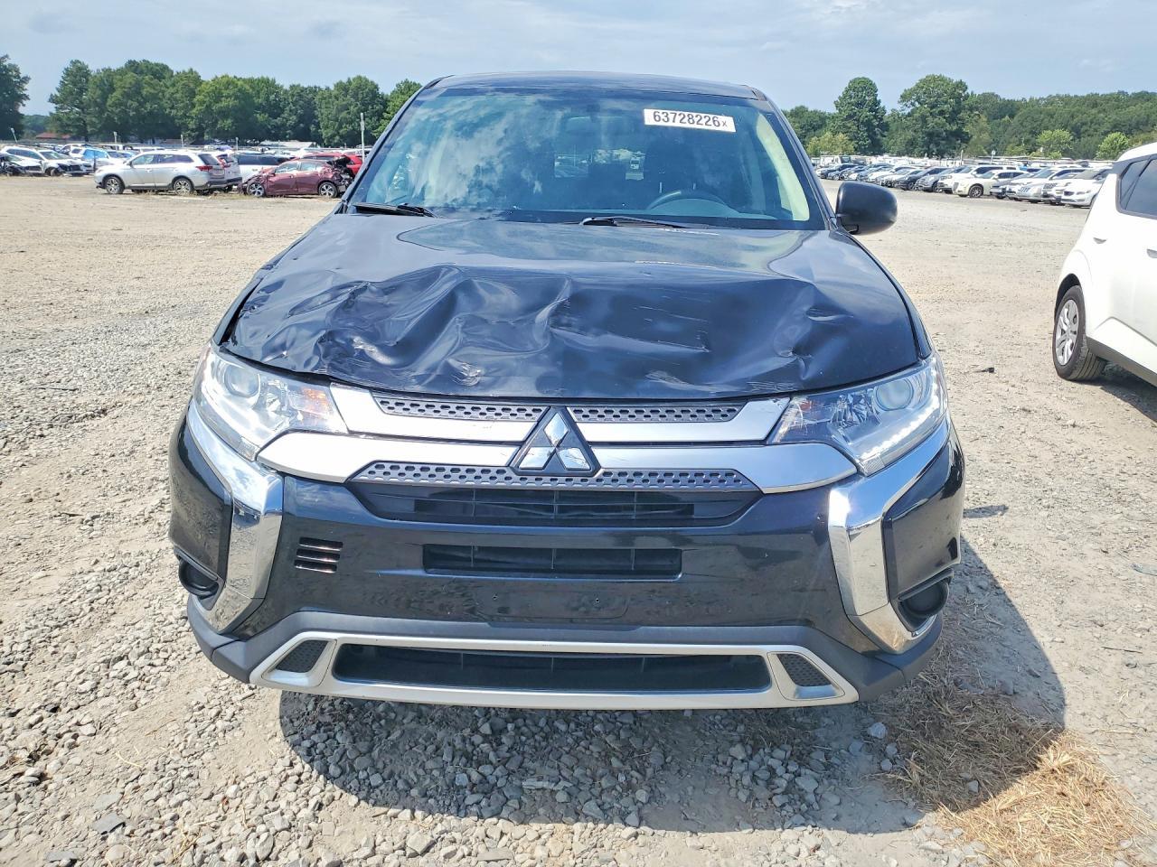 2020 Mitsubishi Outlander Es - zdjęcie 5