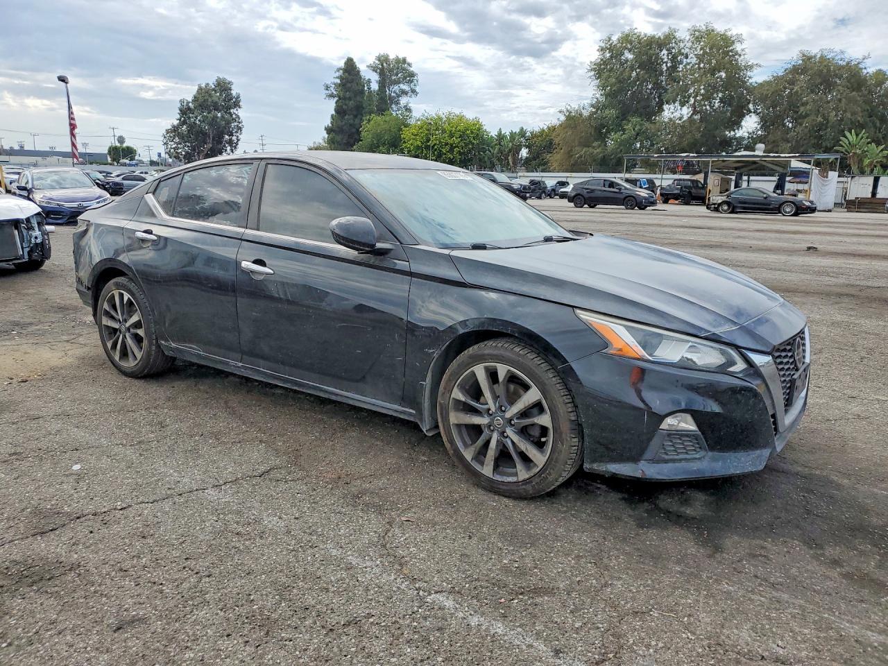 2019 Nissan Altima S - zdjęcie 4