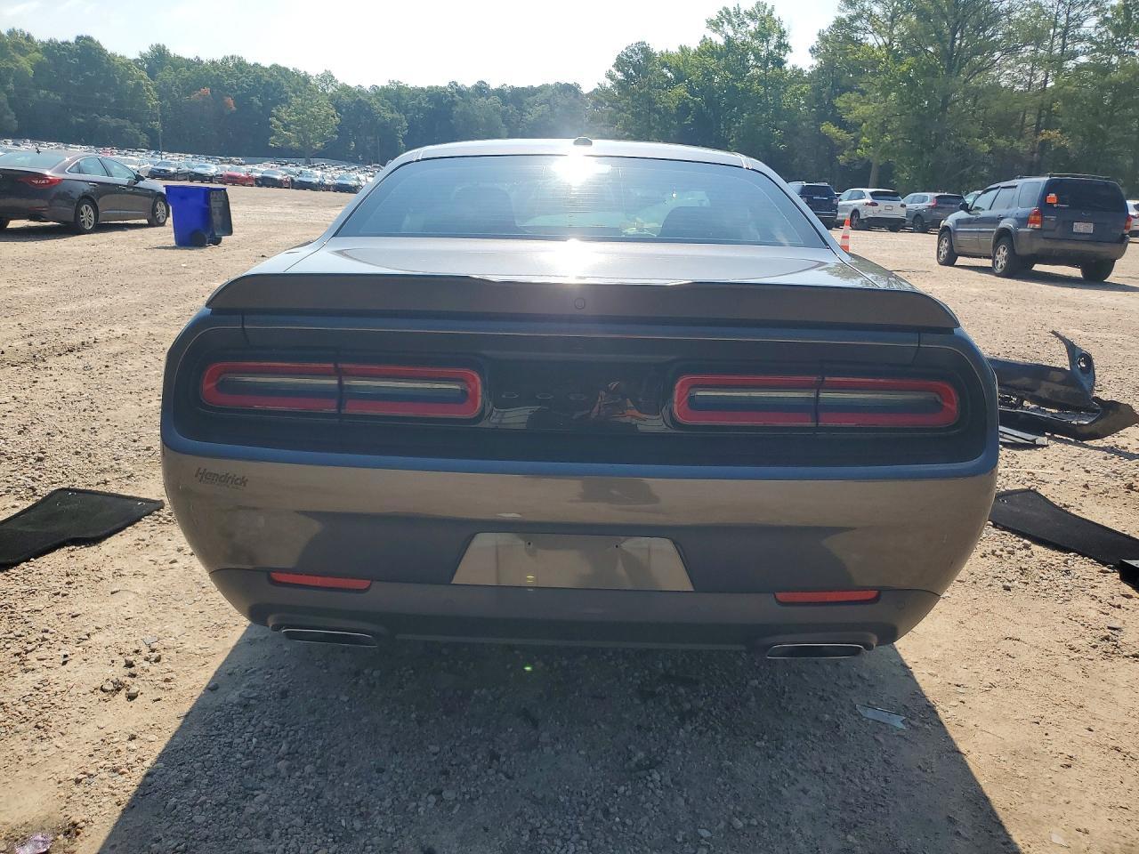 2022 Dodge Challenger R/T - zdjęcie 6