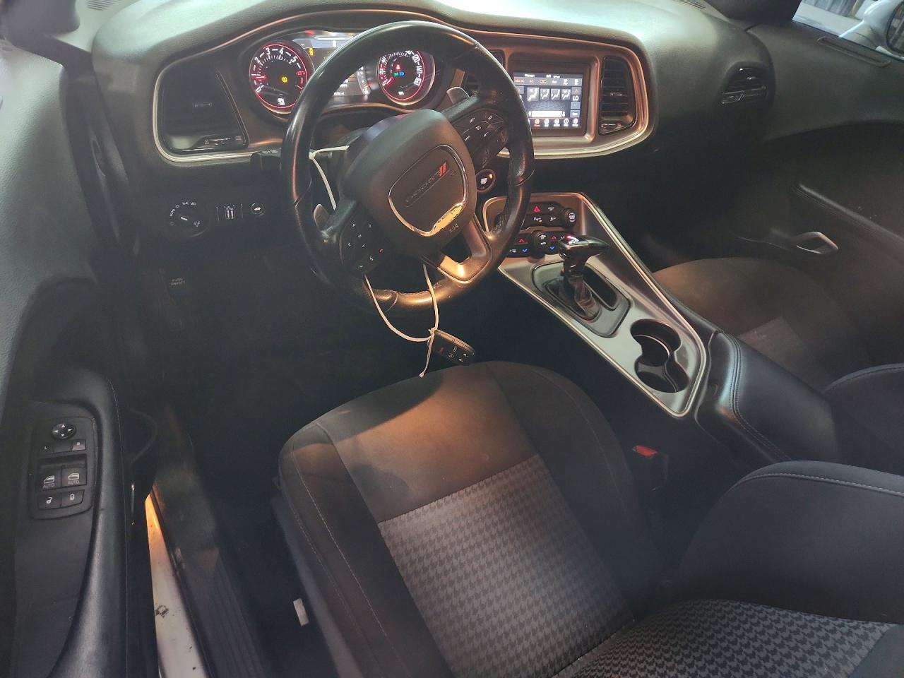 2021 Dodge Challenger R/T - zdjęcie 8
