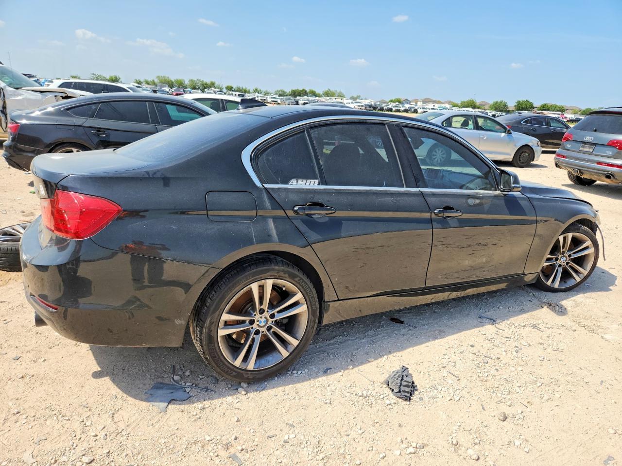 2015 BMW 335 I - zdjęcie 3