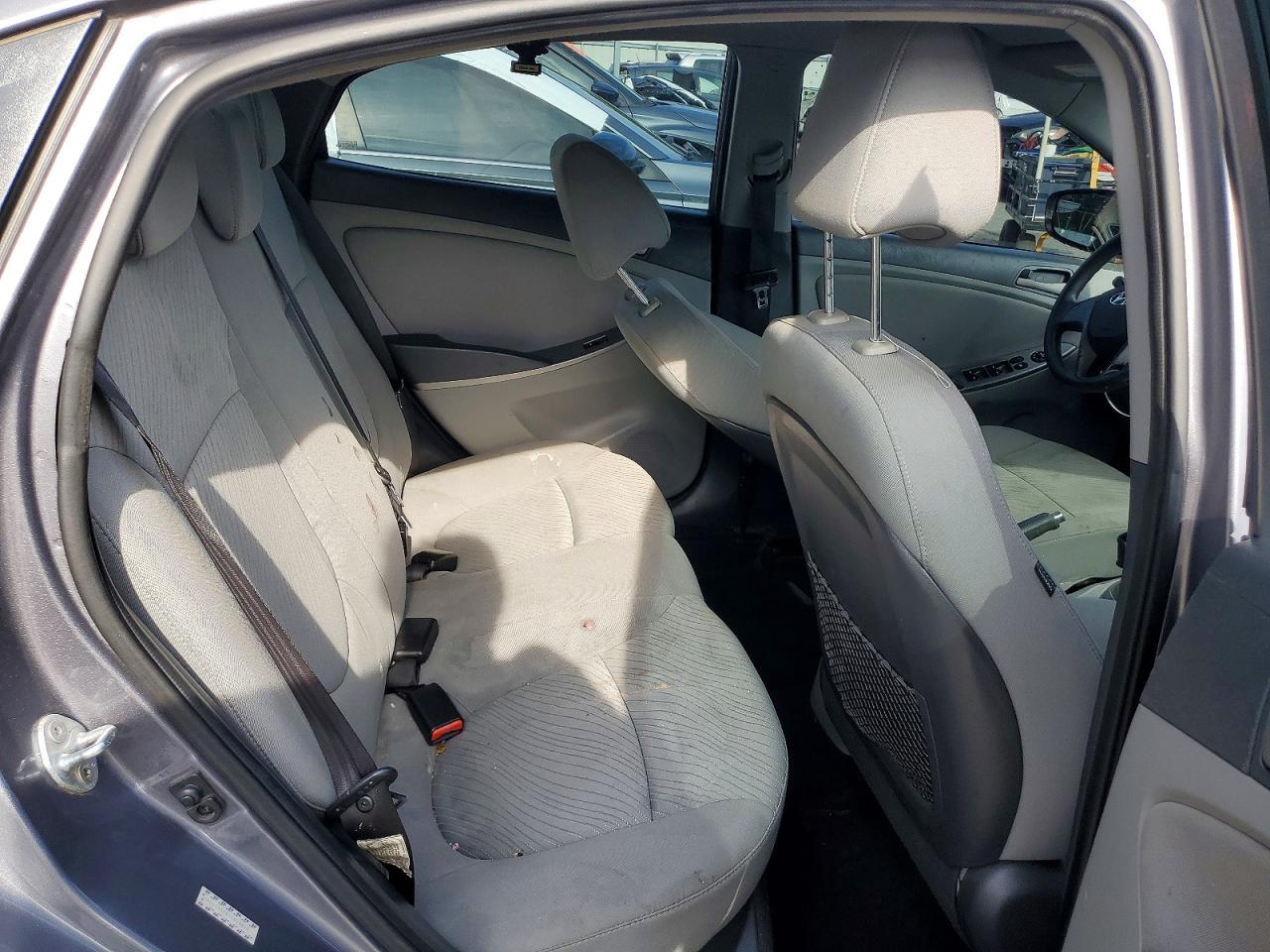2015 Hyundai Accent Gls - zdjęcie 10