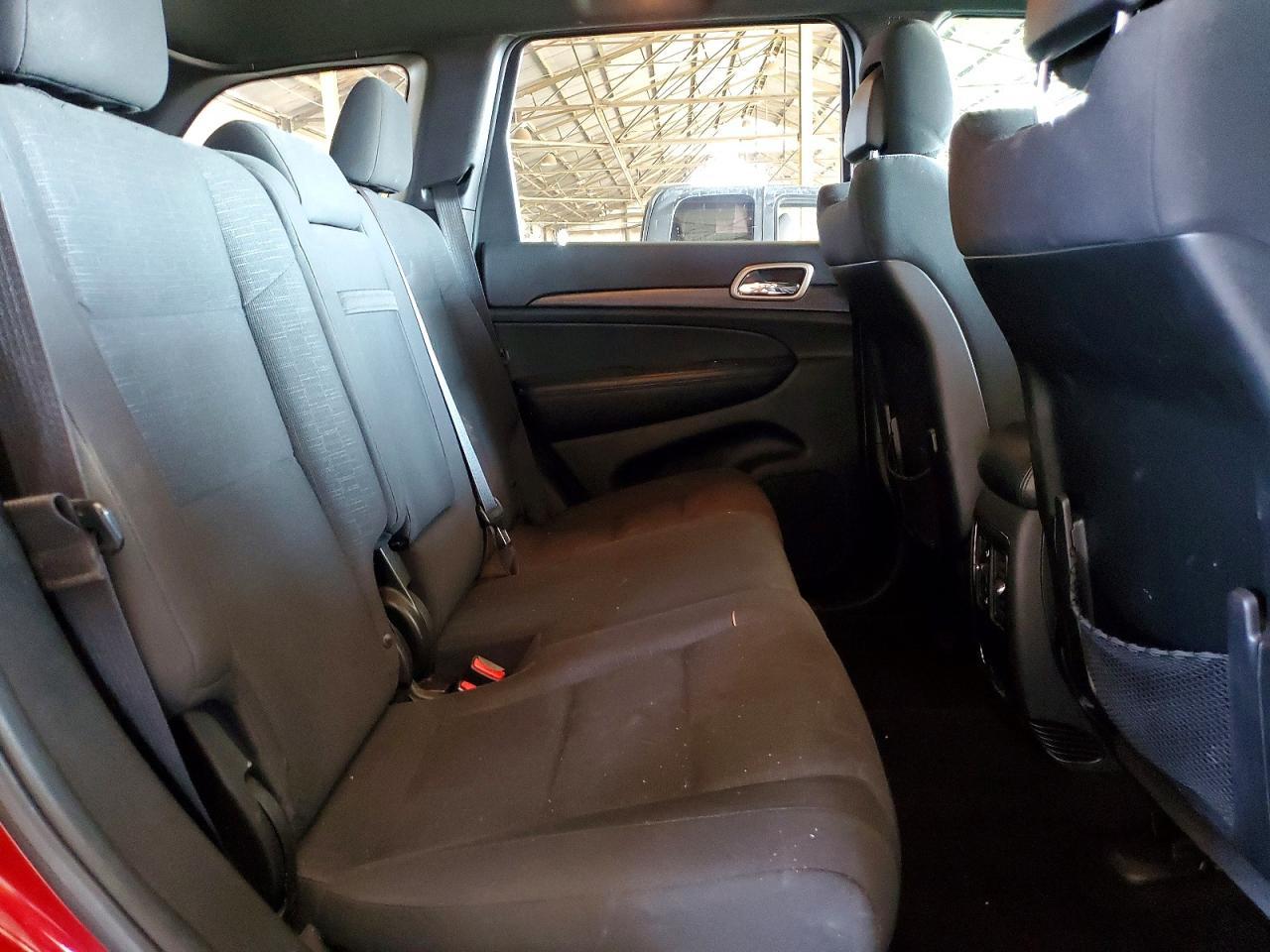 2014 Jeep Grand Cherokee Laredo - zdjęcie 10