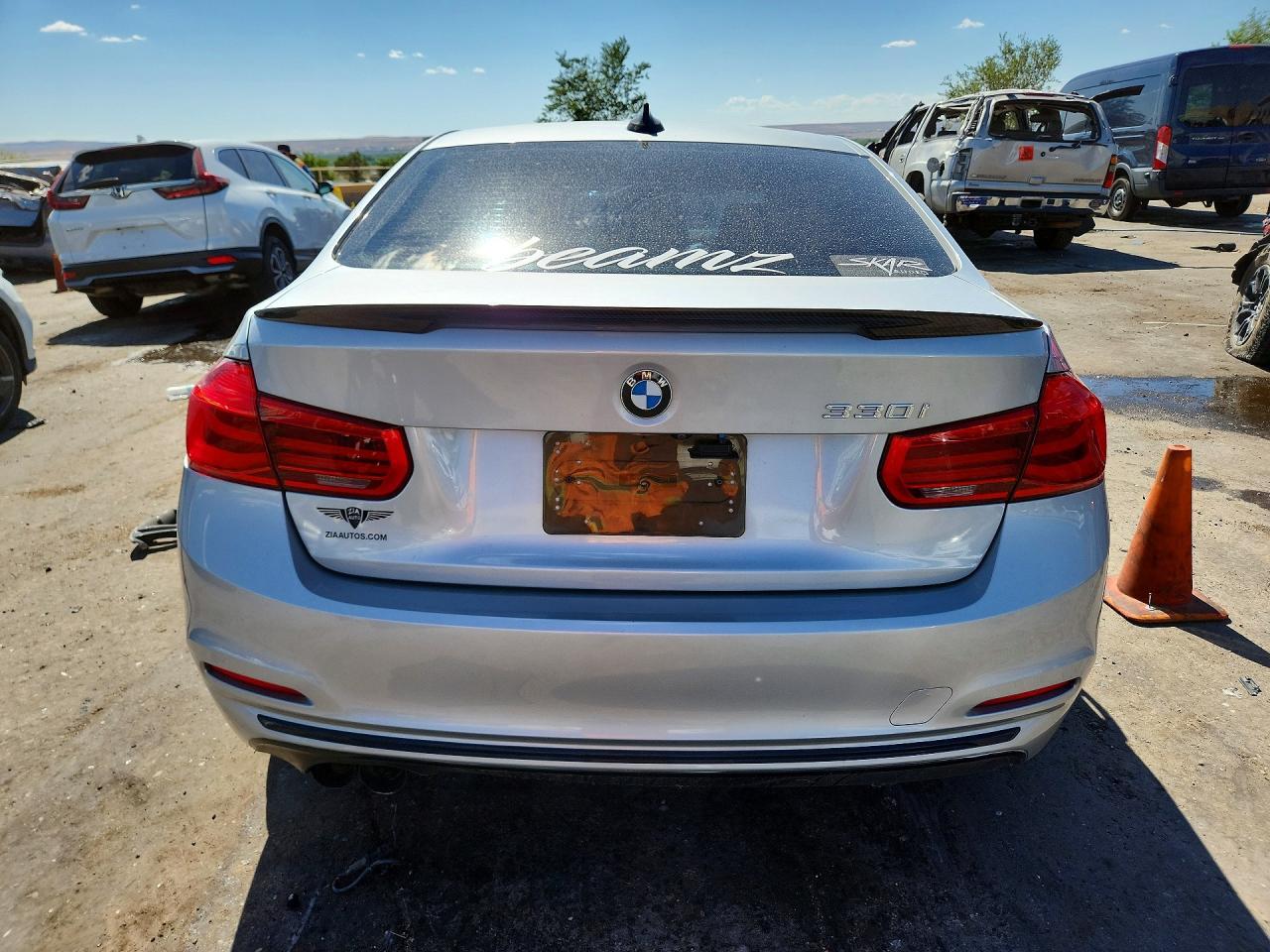 2018 BMW 330 I - zdjęcie 6