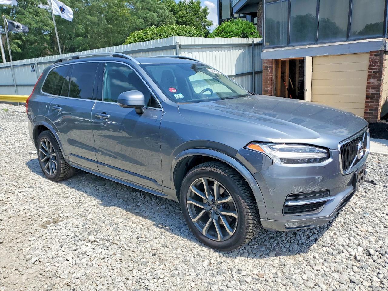 2019 Volvo Xc90 T6 Momentum - zdjęcie 4