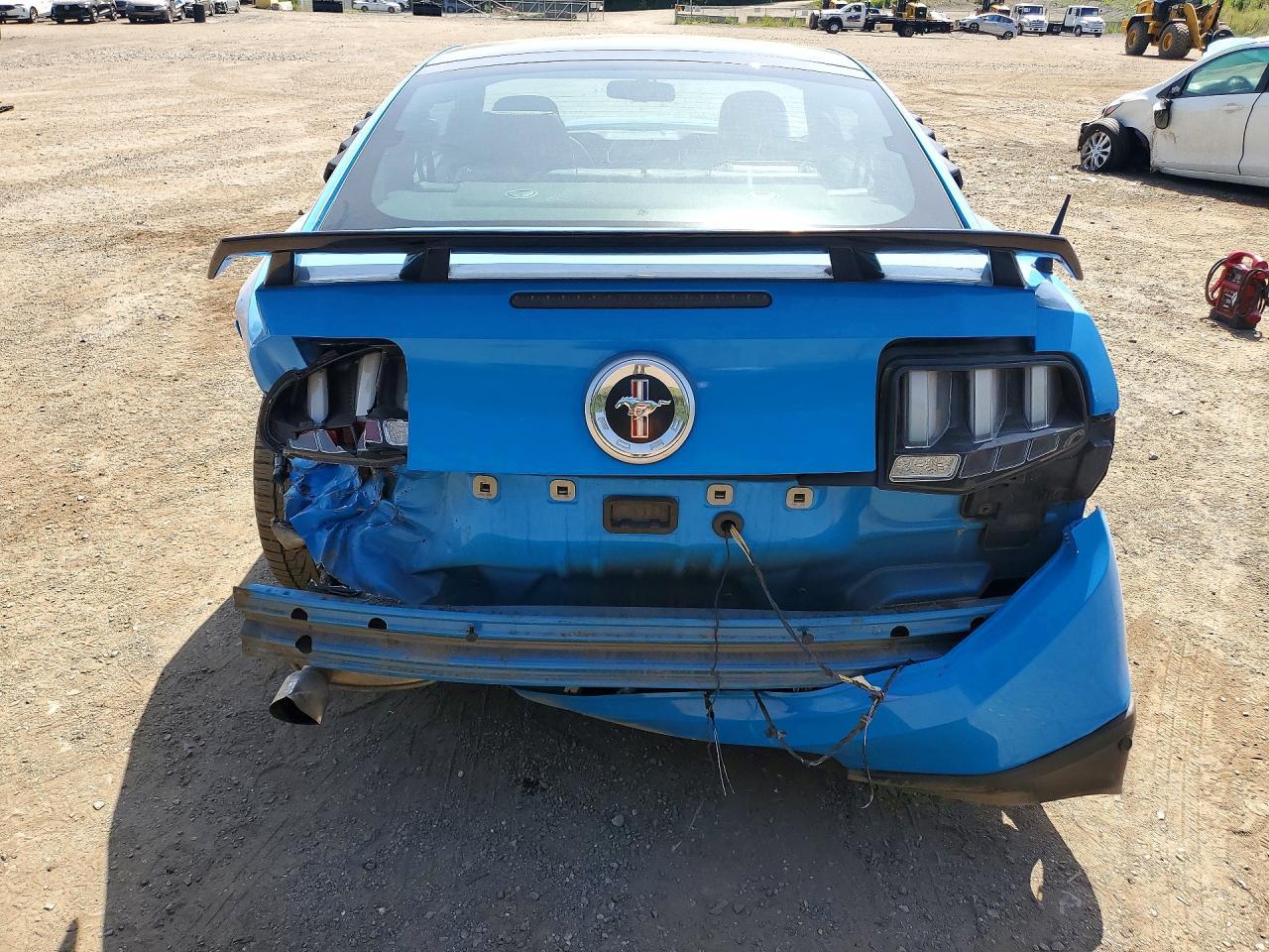 2025 Ford Mustang V6 - zdjęcie 6