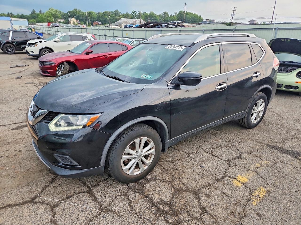 2016 Nissan Rogue Sv - zdjęcie główne