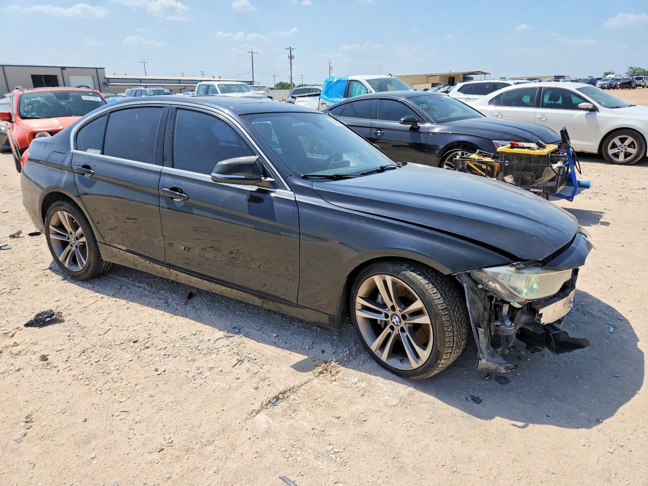 2015 BMW 335 I - zdjęcie 4