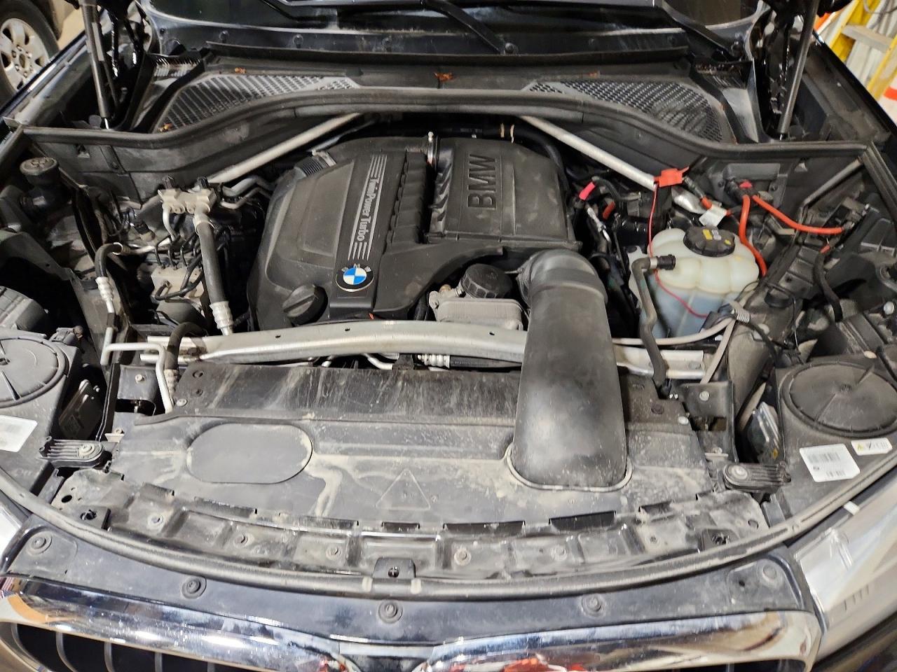 2016 BMW X5 xDrive35I - zdjęcie 12