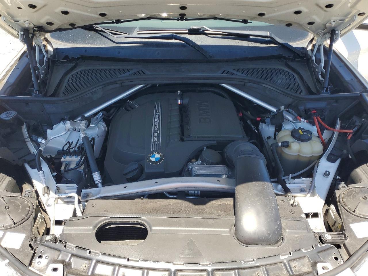 2016 BMW X5 Sdrive35I - zdjęcie 12