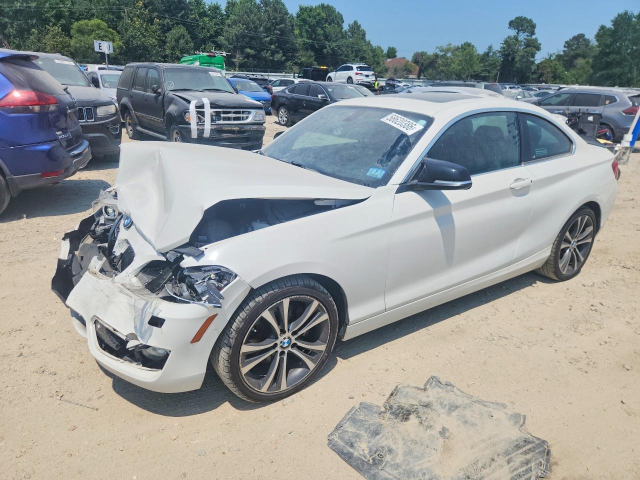 2015 BMW Seria 2 Coupe 228i - zdjęcie główne