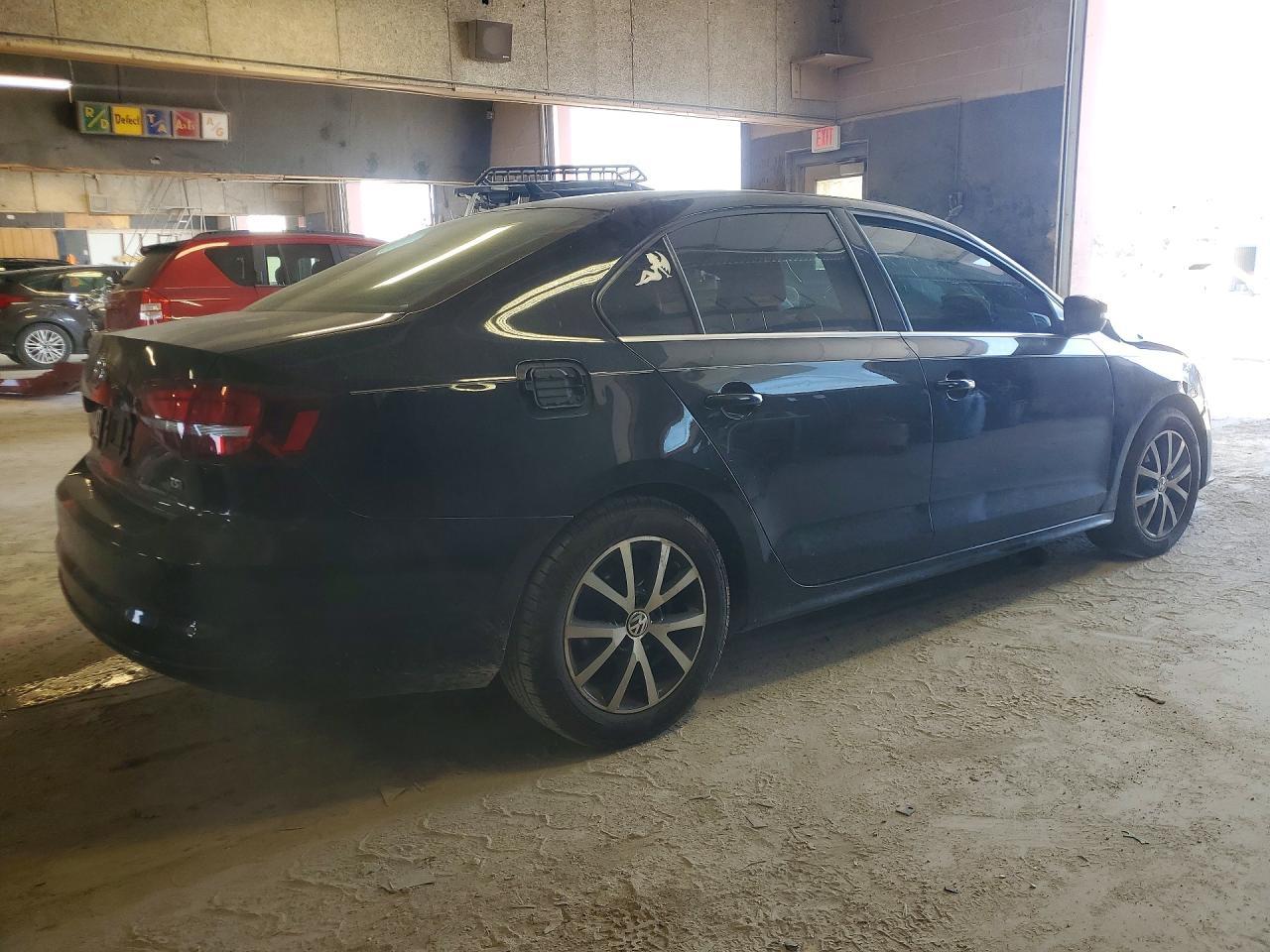 2017 Volkswagen Jetta Se - zdjęcie 3