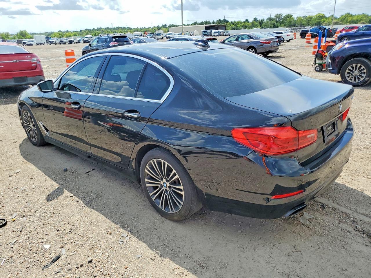 2017 BMW 540 I - zdjęcie 2